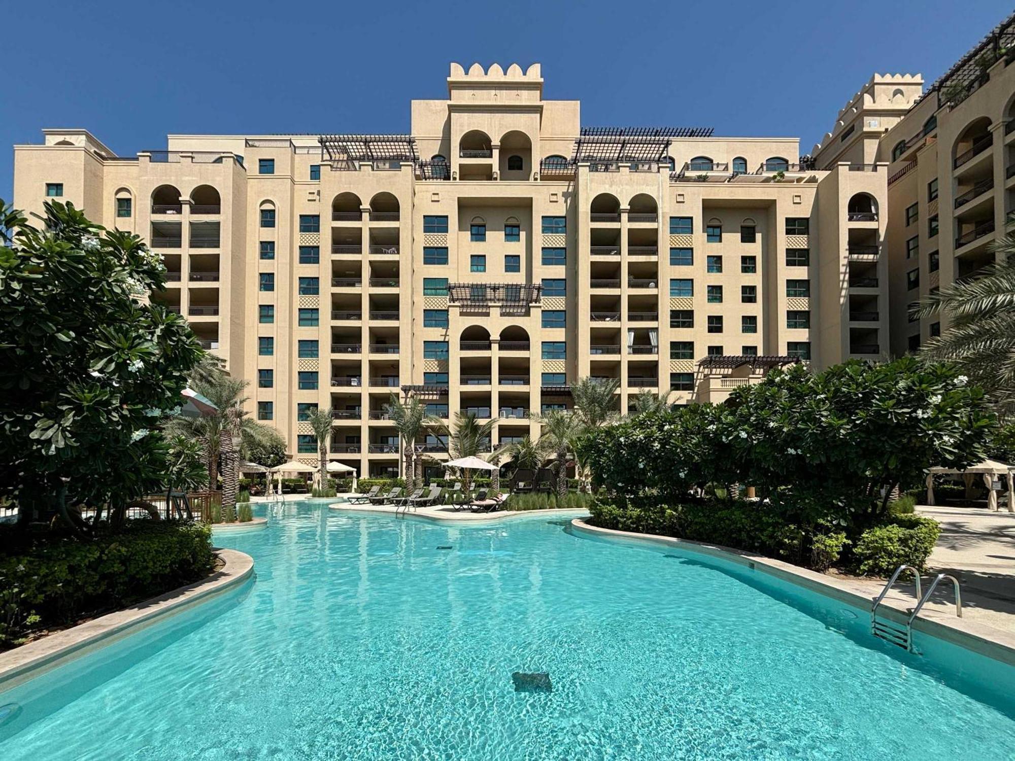 דובאי Frank Porter - Fairmont Residence South מראה חיצוני תמונה